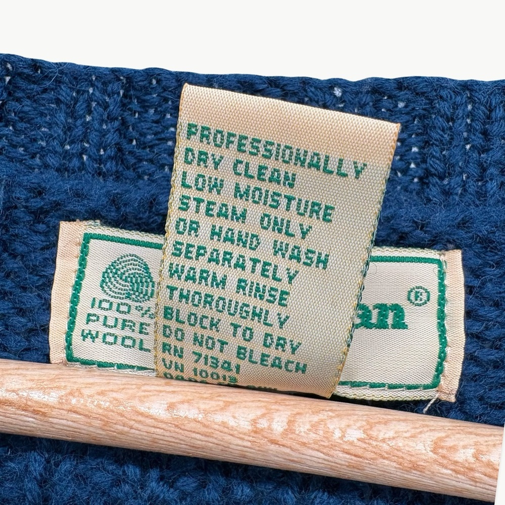 Vintage L.L. Bean Fisherman Cable Knit Wool Cardigan Sz Medium Navy 90s Classic - Picture 13 of 13